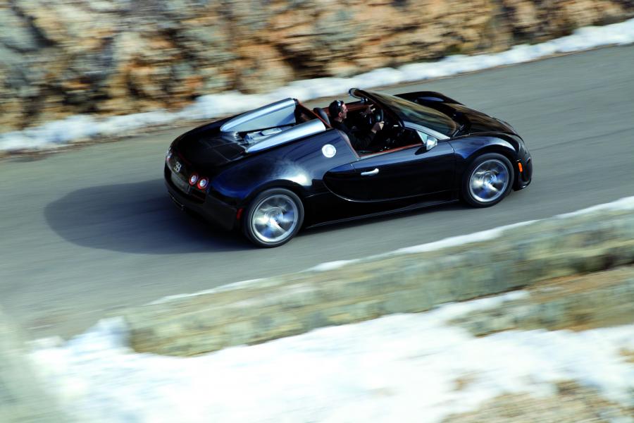  Bugatti Veyron 16.4 Grand Sport Vitesse 2012 года  (фото 30 из 32)